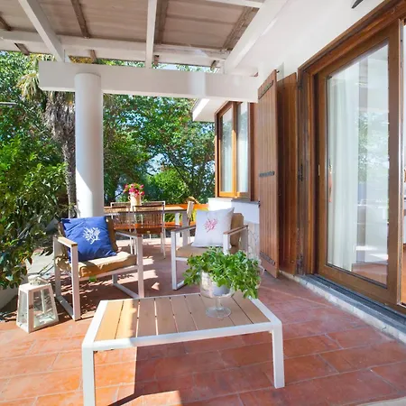 Luxury In Villa, Terrazzo Privato
