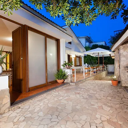 Vila Luxury In Villa, Terrazzo Privato Massa Lubrense