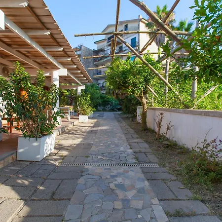 Vila Luxury In Villa, Terrazzo Privato