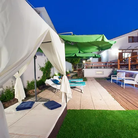 Luxury In Villa, Terrazzo Privato Vila *